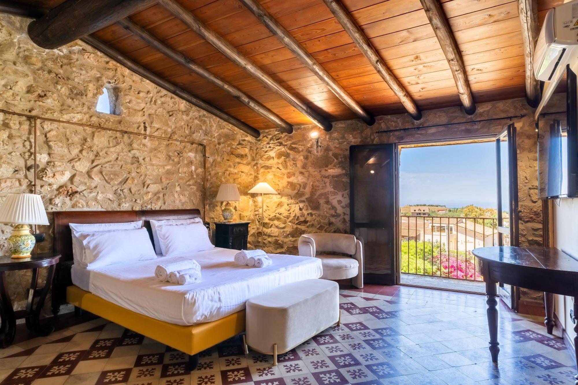 Villa Vittoria Hotel Alcamo Exterior photo