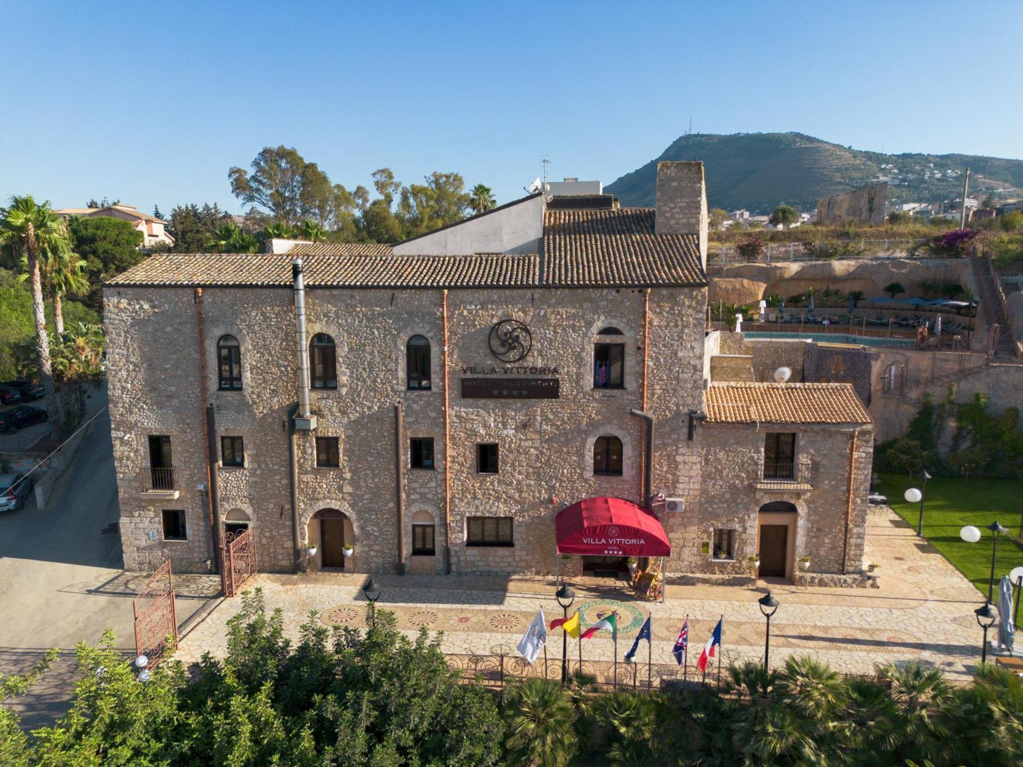 Villa Vittoria Hotel Alcamo Exterior photo